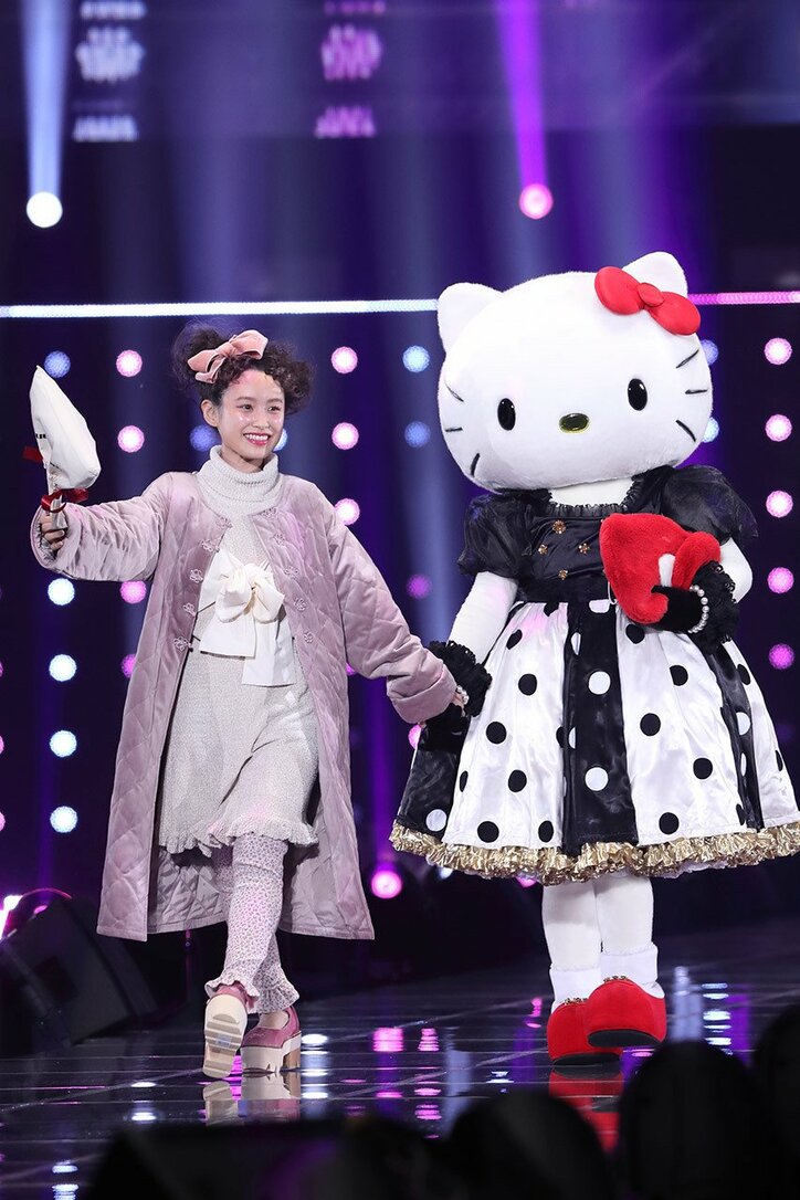 【画像集】桐谷美玲と河北麻友子がキスも！　人気モデルが一堂に！　 - 東京ガールズコレクション2017A/W