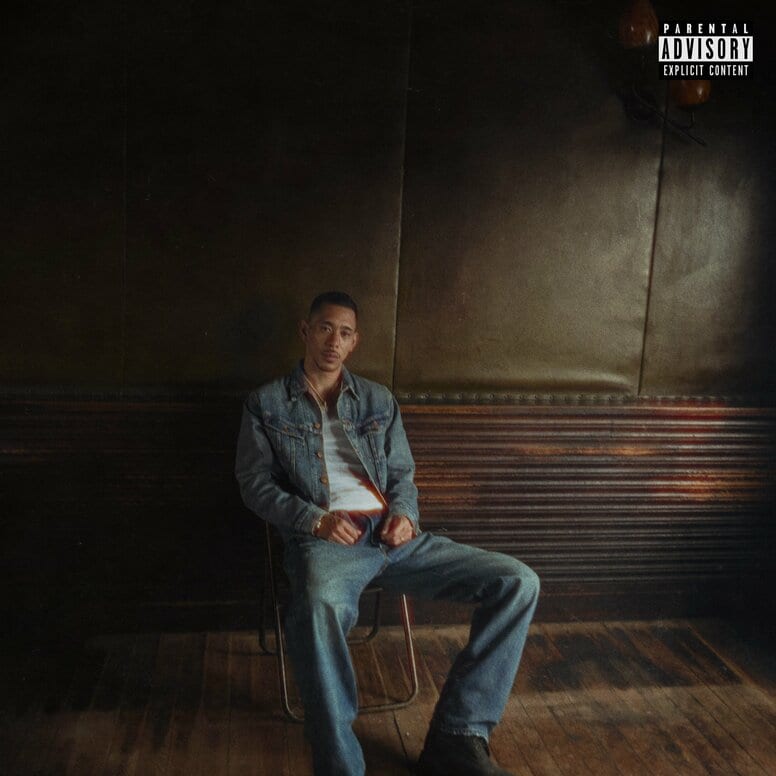 IO、最新アルバム『JUST ALBUM』を180g重量盤仕様の2LPにて数量限定でレコード化。