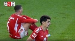 一瞬のミスが命取り！絶好調シュトゥットガルトのエグすぎる攻撃 鬼プレスでDF陣崩壊→技ありクロス→豪快ヘッド弾を叩き込んだ瞬間