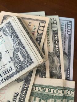  原田龍二の妻、海外研修でハワイへ行く娘に譲ったもの