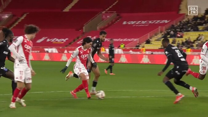 【映像】南野拓実、超絶連携からのダイレクトシュート