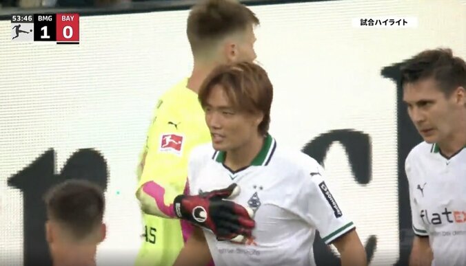 サッカー日本代表の“新たなディフェンスリーダー”の凄み！ 板倉滉がゴールライン上ギリギリ、絶体絶命のピンチを「超絶ヘディング」で阻止した衝撃の瞬間 1枚目