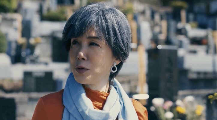 高圧的な態度からの甘い発言…死ぬまで娘にパラサイトしようとする毒親の言動がリアル『泥濘の食卓』