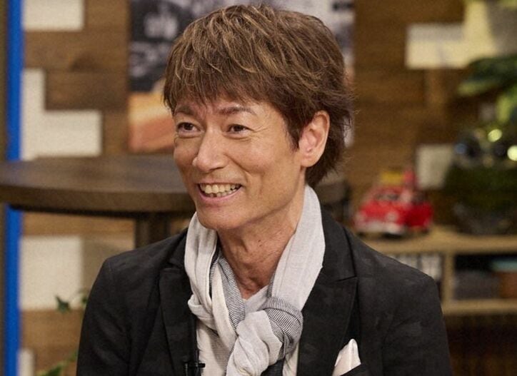 【写真・画像】マイケル富岡、全エアラインのCA12人と同時交際した過去、64歳現在も「まだまだモテたい」　1枚目