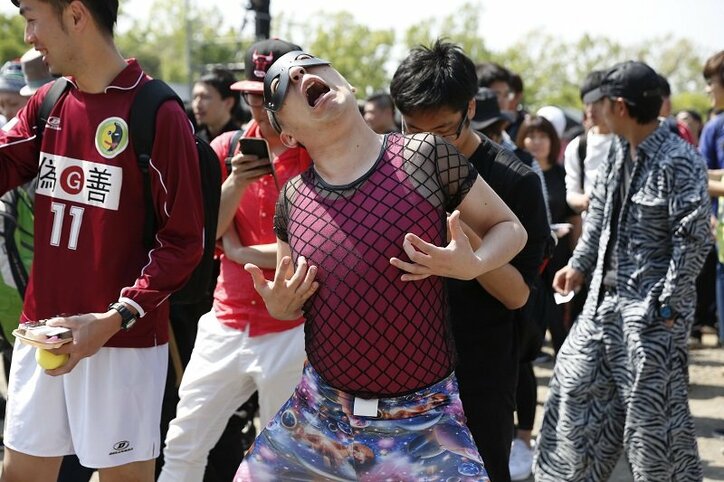 『リアルカイジGP』第2ラウンド“ドロップ面接”開催　退院したばかりの成田童夢も“コルセット状態”で参戦！（AbemaTV）