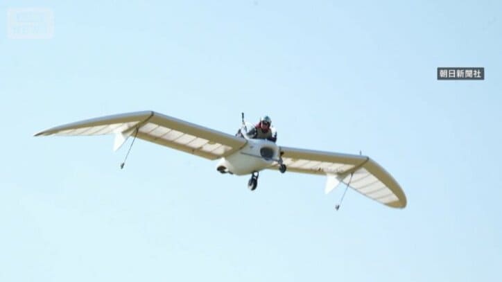 尾翼がなく、まるで鳥のような形をした航空機「M－02J」