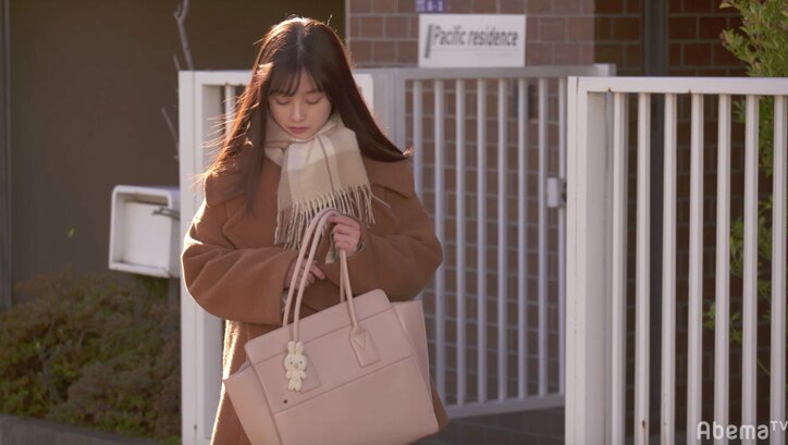 「無理に忘れる必要ない」傷心のあかり（橋本環奈）を星野（古川雄輝）が抱きしめて…『1ページの恋』第3話