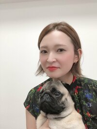 恋愛マスター くじら『1ヶ月分の生活費を1週間で使い切る奥さん』