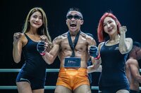 「長渕剛にそっくりｗ」視聴者騒然、インドネシアのローカル・ヒーローは苦労人