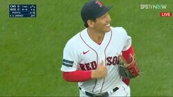 吉田正尚、守備で見せた"マサタカスマイル"　風の影響で難しい打球処理にニッコリ