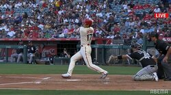 大谷翔平が初回に“スタンドまであと1歩”のフェンス直撃ツーベース　変則投法のベテラン右腕を攻略