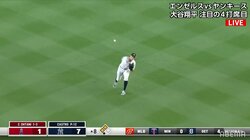 大谷翔平が見せ場作っちゃった？本塁打王ジャッジが好プレー連発 ホームランキャッチに爆肩の“優しいレーザー”