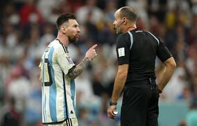 メッシの願い叶う？！ オランダvsアルゼンチンでイエロー乱発の主審が帰国…