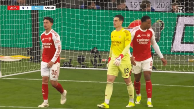 まさかのミスを犯してしまったケパ