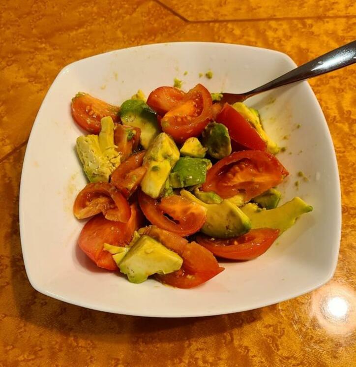  モト冬樹、美味しくて栄養ばっちりな料理を公開「美味しそう」「マネしまーす」の声 