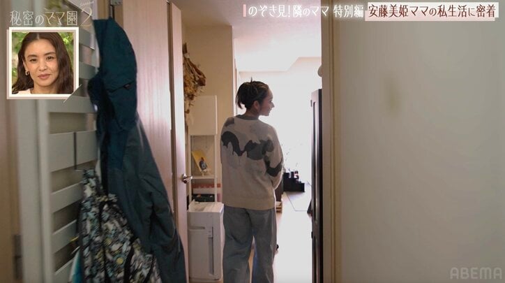 【写真・画像】安藤美姫、12歳長女との私生活を公開　食器から置物まで“ひまわり”だらけの自宅に驚きの声　2枚目