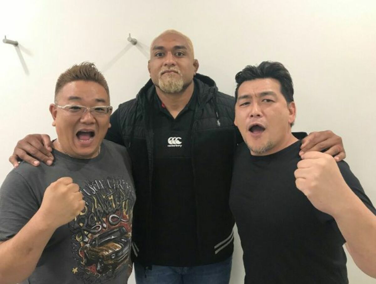 サンドウィッチマン ラグビー日本代表 中島イシレリとの3ショット公開し やっぱりデカイ 話題 Abema Times