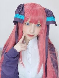コスプレイヤー・うらまる、「五等分の花嫁」中野二乃のなりきりショットに絶賛の声「可愛すぎてドキドキする！」