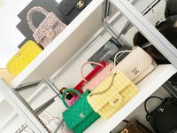 渡辺美奈代『クローゼット』