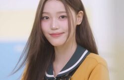 長すぎる脚が話題のスタイル抜群の16歳練習生、アイドルを夢見た幼少期の姿がかわいすぎて「レベチ」「まじ妖精」の声