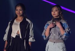 ゆきぽよ、芸能界デビューした美人の妹・ゆみちぃと『TGC』姉妹ランウェイ！ミニ丈リンクコーデで美脚を披露