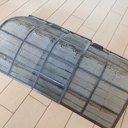 ギャルママ・日菜あこ、1か月前に掃除をしたエアコンの汚れに驚き「内部が汚れてると電気代もあがる」 