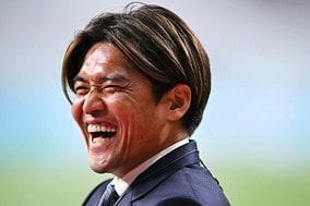 「ナポリと言えば…」大久保嘉人が衝撃の“モジャモジャヘア”に大変身！「めちゃカッコいい」「バルデラマ？」などツッコミ殺到