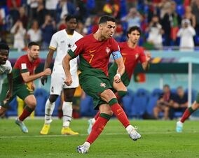 C・ロナウドが史上初の５大会連続ゴール！ポルトガルがガーナとの計５発の打ち合いを制して好スタート！【W杯H組】