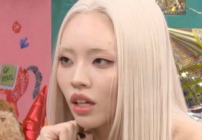 【写真・画像】ちゃんみな、自然分娩での出産は「気持ちよかった」直後の写真も公開「こんなリアルな写真を！」の声　1枚目