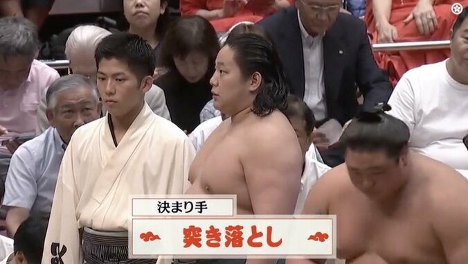 三田の左横にいるのが勝希