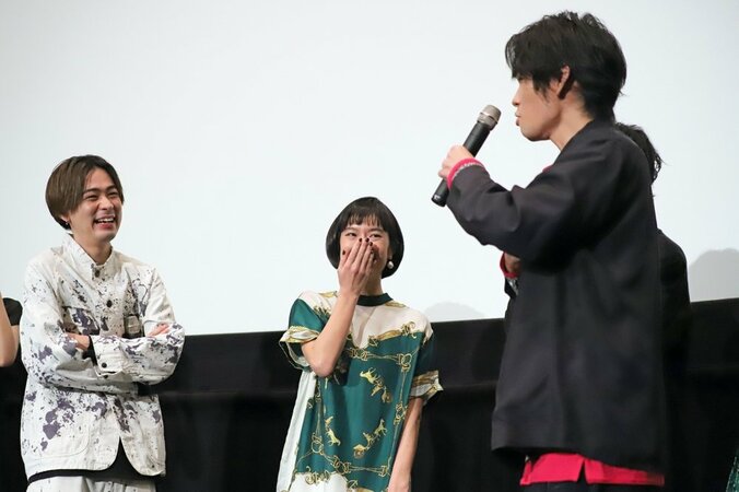 成田凌、門脇麦のマネージャーから「クズ」だと思われ苦笑い「絶妙な距離感の役が多すぎる」 4枚目