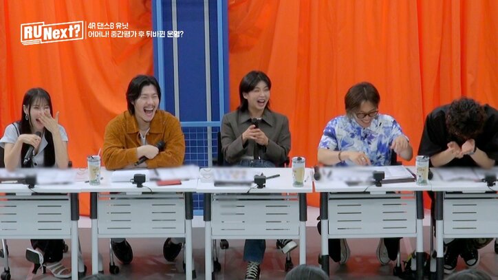 可愛すぎる「あら、まあ!」 盛り上がりすぎて大きな悲鳴が… 15歳日本人練習生ヒメナが全員を悶絶させる