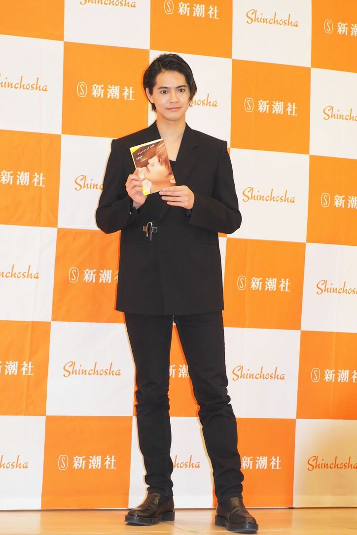 片寄涼太、初の著書発売に感無量もGENERATIONSメンバーからは「まだモテる気かよ」