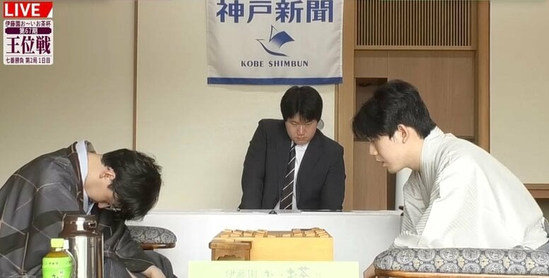 「ウルトラ急戦！」藤井聡太王位VS伊藤匠二冠、注目の“有馬温泉対局”は複雑な攻防から難所へ突入／将棋・王位戦第2局