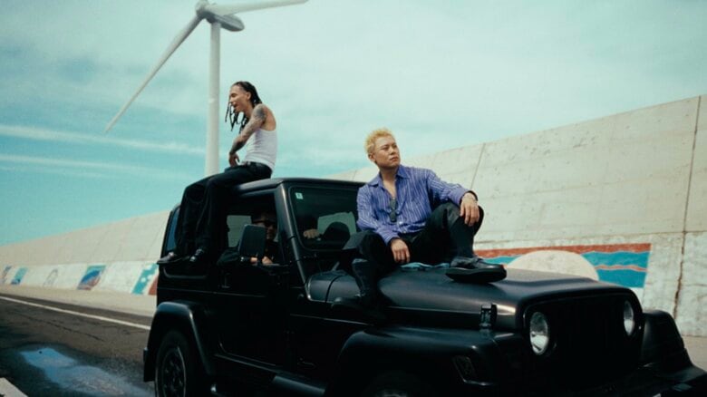 DJ KANJI、Kaneee、Masato Hayashiによる話題の楽曲「LoveMyself」のMVが公開された。