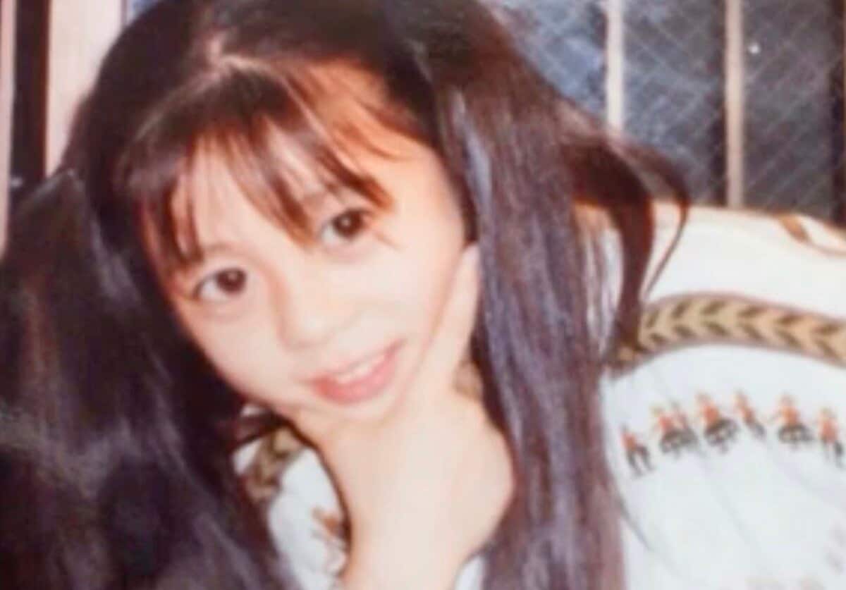 小 出 由華