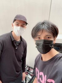 アレクサンダー『親戚だった、、ウーバイーツの配達のお兄さん』