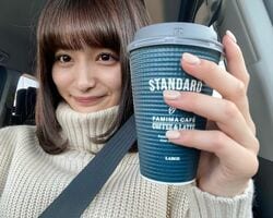 織田奈那、車の助手席でコーヒー片手にニッコリ姿にファン歓喜「ばか可愛い好き」