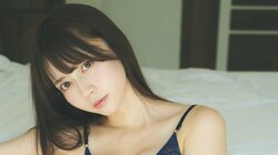 白い肌と完成されたルックス Jams Collection・水瀬さららが透明感あふれるグラビア 『週プレ』初登場