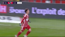 「なぜ代表で使わないのか理解できない」日本人対決を制した！リエージュ川辺駿が絶妙な飛び出し→美しすぎるフィニッシュを炸裂した瞬間　名門で1年目から7ゴール5アシストの好調ぶり