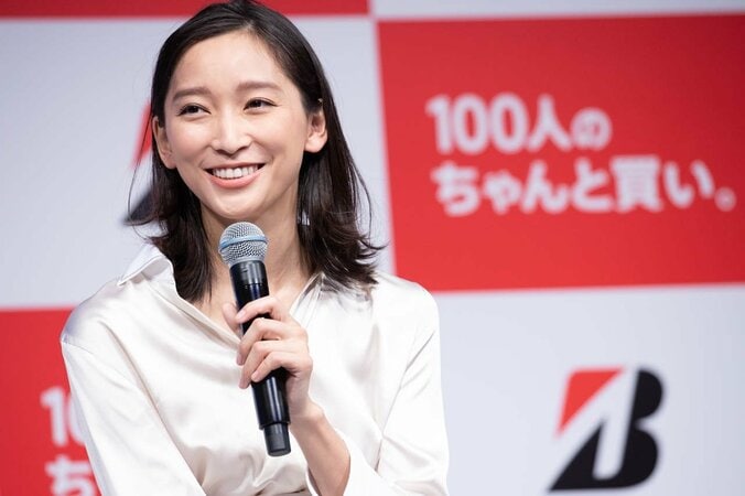 竹野内豊、“48歳の誕生祝い”にモジモジ大照れ 4枚目