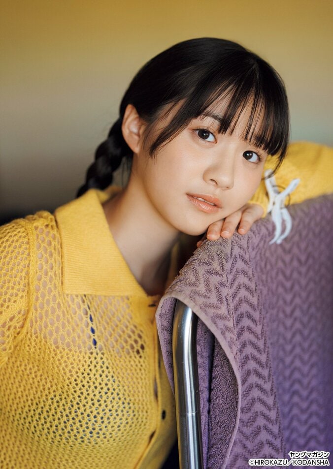 “ミスマガ2025グランプリ”永岡ゆきね 『ヤンマガ』初ソロ表紙＆巻頭グラビア飾る 1枚目