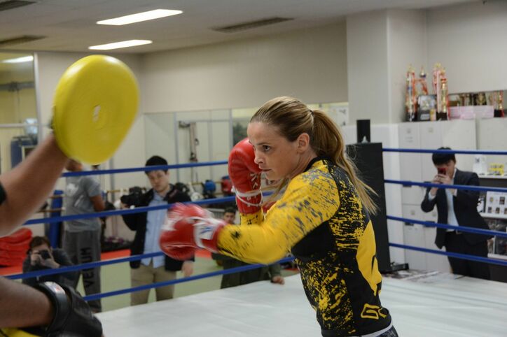 【Krush】“イケメンすぎるファイター”マムーディが女性ファンに大人気「日本のファンが一番好き」