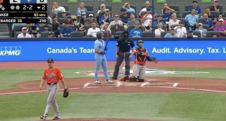 【写真・画像】ウソでしょ？ 菅野智之に「絶望した」手が出ない魔球… 見逃し三振した打者のリアクションが話題に「ドン引きやん」　1枚目