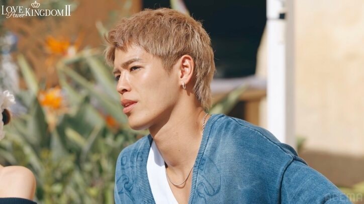 【写真・画像】「クソッ」人気格闘家、キスを重ねた元AKB美女が他の男性とお泊まりデートへ…嫉妬むき出しに 3枚目