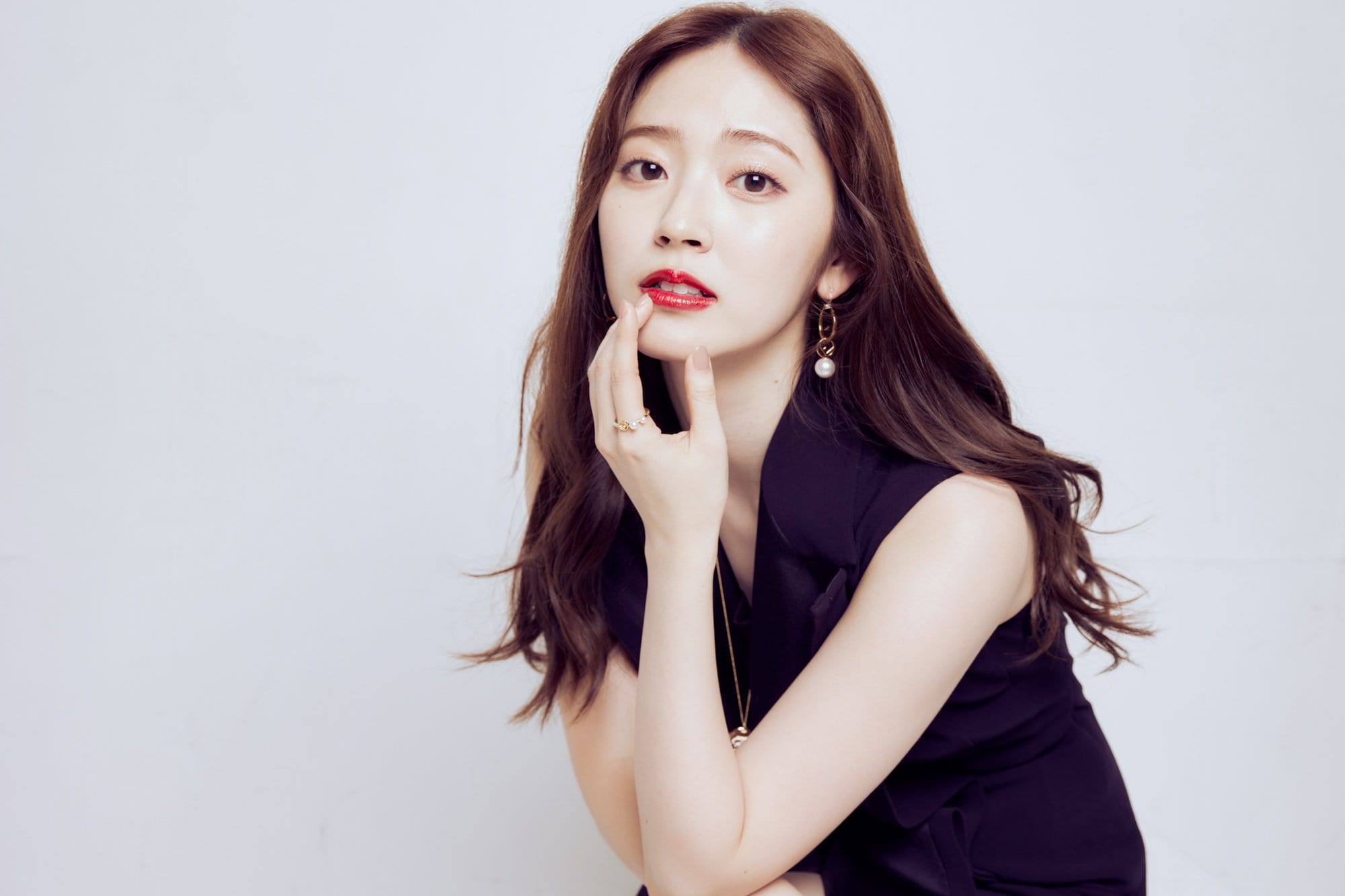 鈴木愛理 絶対ng だったすっぴんが平気に 新ドラマ Animals 出演きっかけで ポジティブな意味での変化があった インタビュー 特集 Abema Times