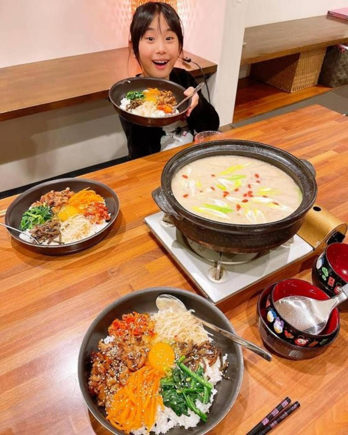 みきママ、贅沢に1人に1つ用意した料理「たまには一人で自由に