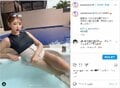 明日花キララの美脚際立つ屋外ジャグジーショットに「神かよ」「ホント完璧過ぎ」とファン称賛