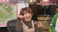 矢口真里、メイドカフェの"ご主人様認定証"手に入れ笑顔