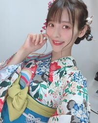 「浴衣美人」「尊いの極み」声優・小松未可子＆上坂すみれ、華やかな浴衣姿の「夜あそび」オフショットが大好評